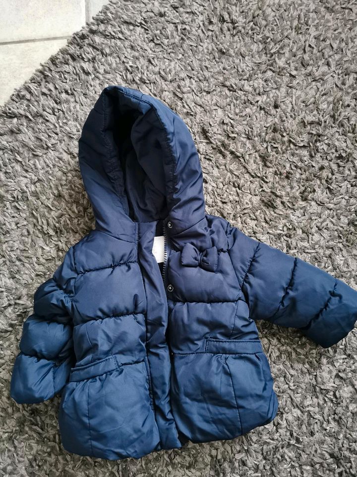 Zara Winterjacke Mädchen 74 in Augsburg