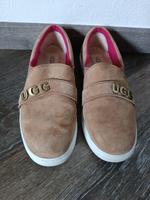UGG - Sneaker, Sommerschuhe, Slip-On - Damen - Gr. 39 - Neuwertig Bayern - Furth im Wald Vorschau
