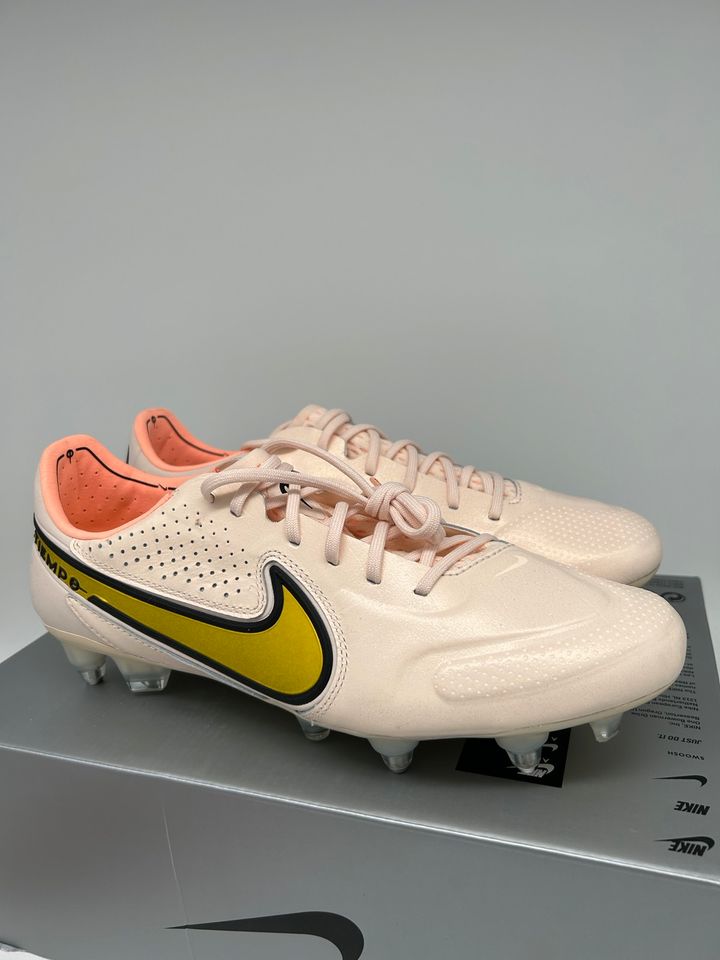 Nike Tiempo Legend 9 Elite SG Gr. 41/ 42/ 43 /44 / 44,5/ 45 in Aachen