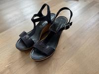Neu Marco Tozzi Schuhe blau 40 Keilabsatz Pumps Sandalen Nordrhein-Westfalen - Detmold Vorschau