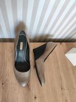 Pumps Keilabsatz Cate Gray 39 taupe greige Koblenz - Horchheim Vorschau