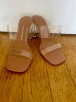 ZARA Heels mit transparentem Riemen und Absatz – Größe 41 Pankow - Prenzlauer Berg Vorschau