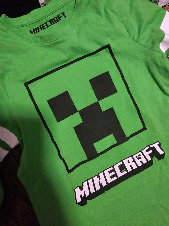 Minecraft Longsleeve Shirts Set Neu in Oschersleben (Bode)