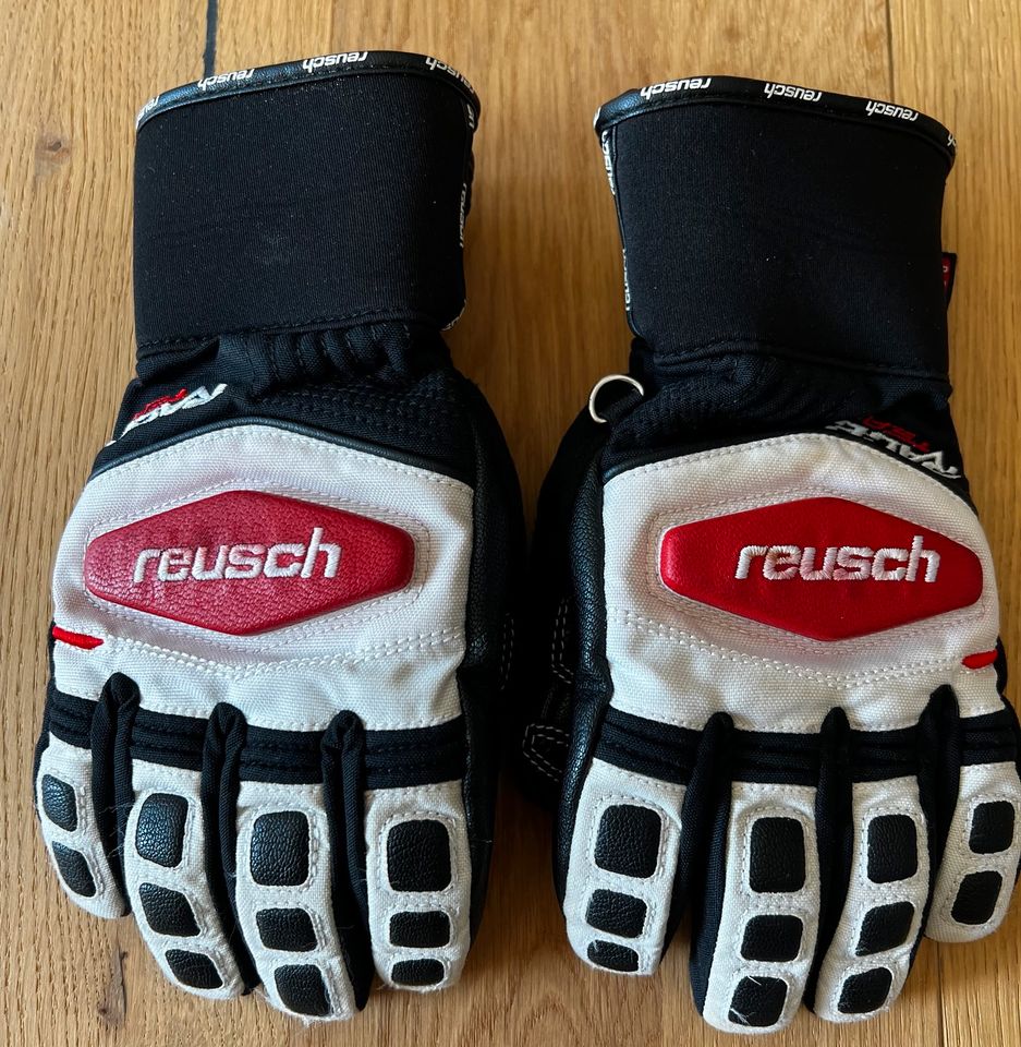 Reusch Race R- Tex XT Junior, Gr. 6 / L Skihandschuhe in Niederzimmern