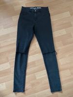 Jeans schwarz Skinny Fit Gr. 170 H&M Sachsen - Hoyerswerda Vorschau