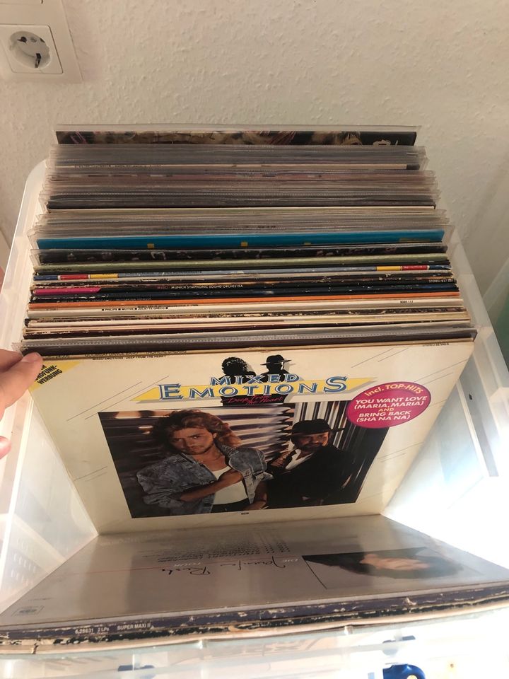 Kleine Kiste Schallplatten Vinyl Abholung in Meerbusch