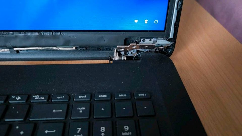 HP 17-y009ng 17,3 Zoll Laptop Notebook funktioniert Ersatzteile in Ilsede