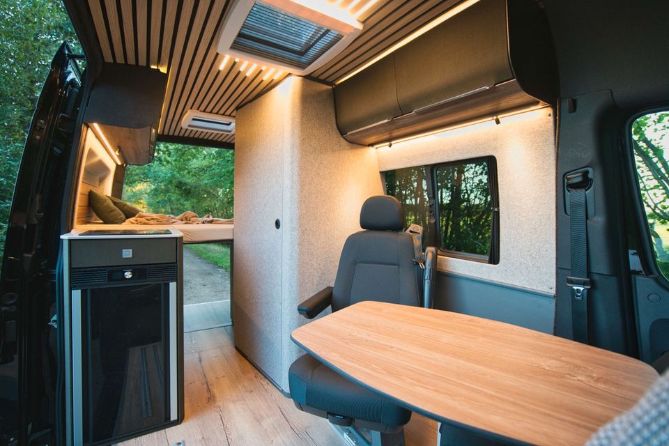 NEU Mercedes Sprinter 319 4x4 Autom. WILDBOAR Wohnmobil Camper in Neumünster