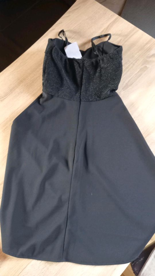 Kleid Cocktailkleid schwarz neu mit Etiket in Bergisch Gladbach