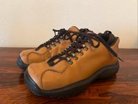 Secondhand original Prada Hightop Schuhe, Unisex,Größe 42, Beige Berlin - Treptow Vorschau