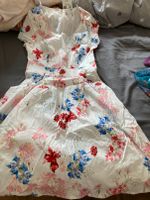 Neu Damen Kleider von Orsay Größe 34 Nordrhein-Westfalen - Moers Vorschau
