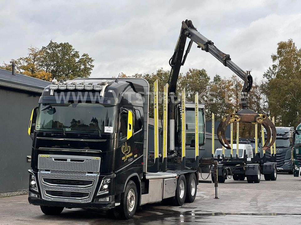 Volvo FH 750 Euro 6 6x4 + PAVIC Holzt Komplettzug in Legden