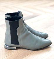 Kenzo Legend Flat Boots, hellgrau, Gr. 40; NP: 380€ Nordrhein-Westfalen - Niederkrüchten Vorschau