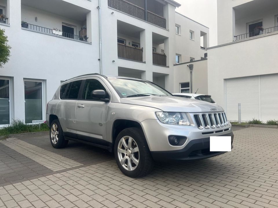 Jeep Compass 2.2 CRD AHK 120kW Sport 4x4 Sport in Hannover
