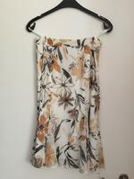 Basler:Rock weiß mit floralem Muster,Größe 38,Chiffon,knielang Hessen - Friedberg (Hessen) Vorschau
