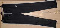 Nike Sporthose schwarz Gr L 40 Sachsen - Zwenkau Vorschau