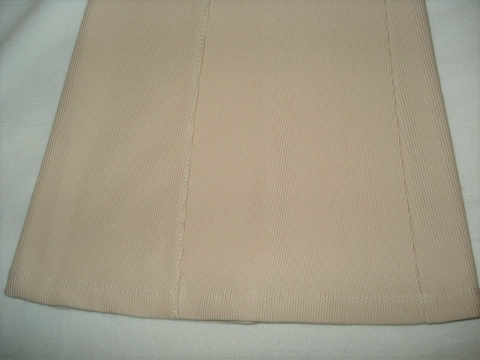 Stretch Stoff Schlaghose beige von BERSHKA Gr. S wNeu in Brandenburg -  Neuruppin | eBay Kleinanzeigen ist jetzt Kleinanzeigen