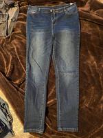Dunkelblaue Jeans / shein Hessen - Schotten Vorschau