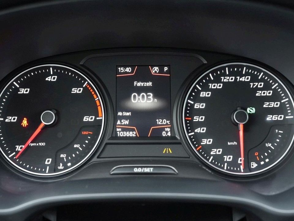 Seat Leon ST 1.6 TDI DSG Style *LED*Navi*PDC*Tempomat in Bendorf