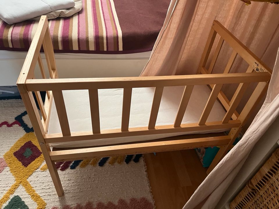 Roba Baby Bett ,Beistellbett mit Matratze in Holz in Hannover