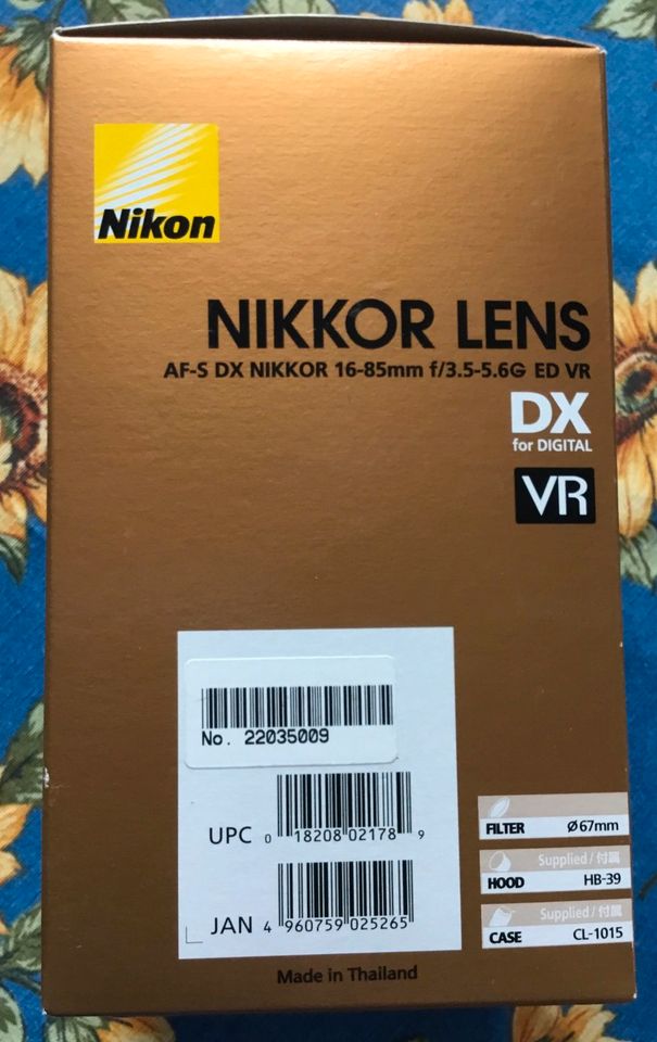 Nikon D300 Spiegelreflexkamera mit Nikkor 16-85mm Objektiv +++ in Wassertrüdingen