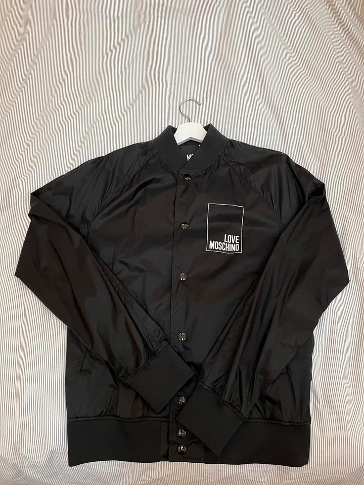 Love Moschino Jacke Größe L Schwarz in Bad Wimpfen