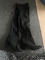 Overknee Stiefel - H&M - Größe 38 - Reißverschluss - Schnürrung Frankfurt am Main - Nieder-Erlenbach Vorschau