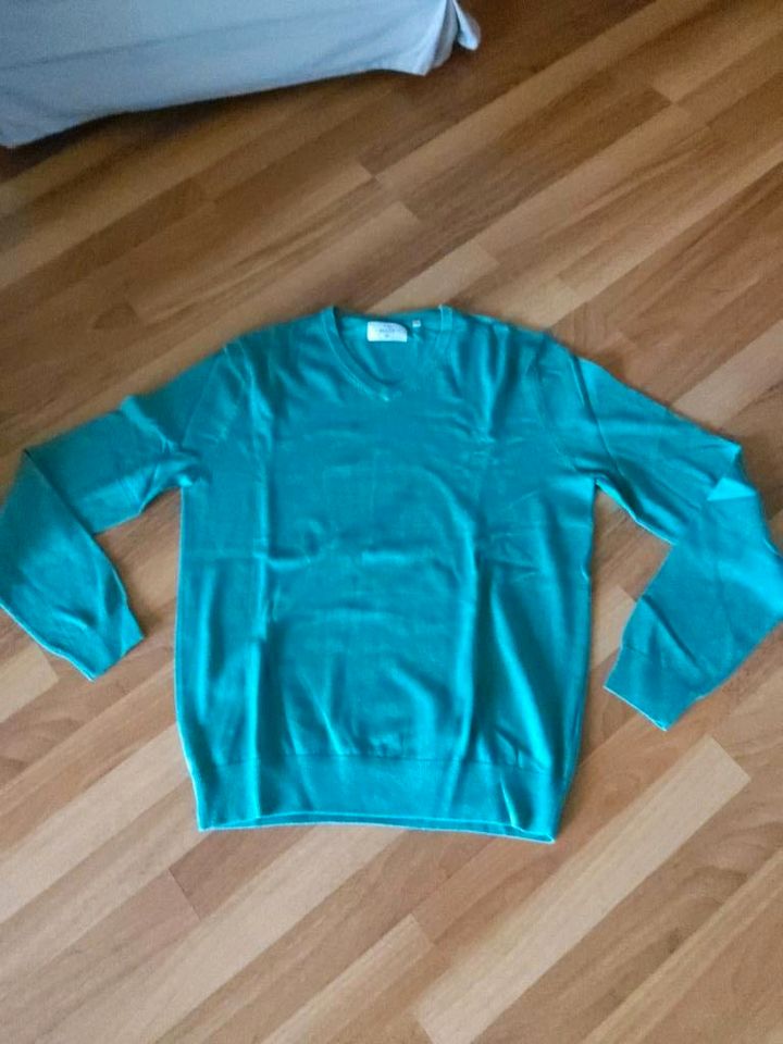 Pullover Gr. L, grün, NEU in Ense