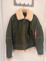 Alpha industries Bomberjacke mit Fell M Nordrhein-Westfalen - Moers Vorschau