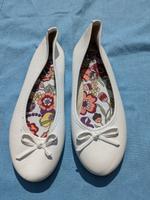 Ballerinas weiß Größe 37, neu Herzogtum Lauenburg - Schwarzenbek Vorschau