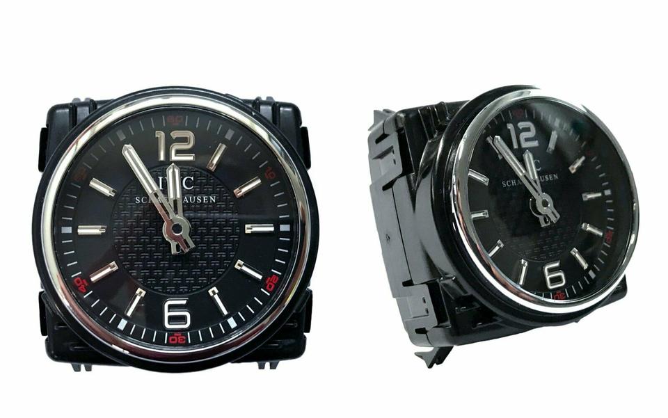 IWC CLOCK GENUINE UHR ANALOGUHR MERCEDES W222 W205 A2228270470 in Görlitz