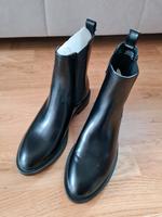 Chelsea Boots H&M Größe 39 schwarz Stiefel Schuhe NEU ETIKETT München - Milbertshofen - Am Hart Vorschau