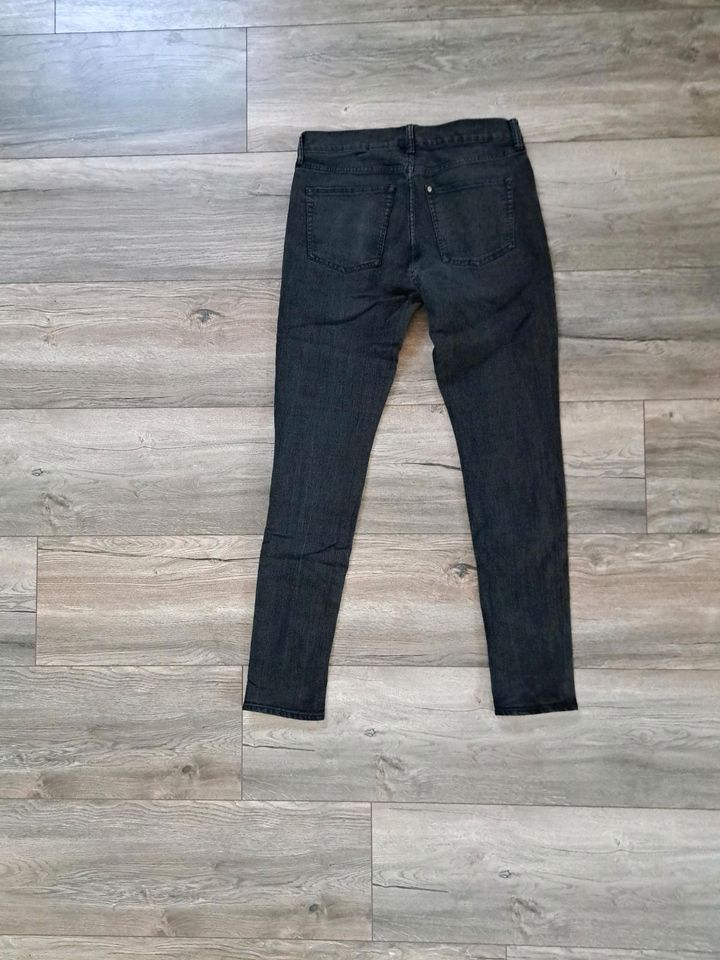 Skinny Jeans schwarz/grau W32 L34 in Lingen (Ems)