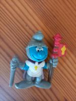 Ritter Schlumpf Spielfigur Figur Gummi Sammeln 2005 Sachsen - Oschatz Vorschau