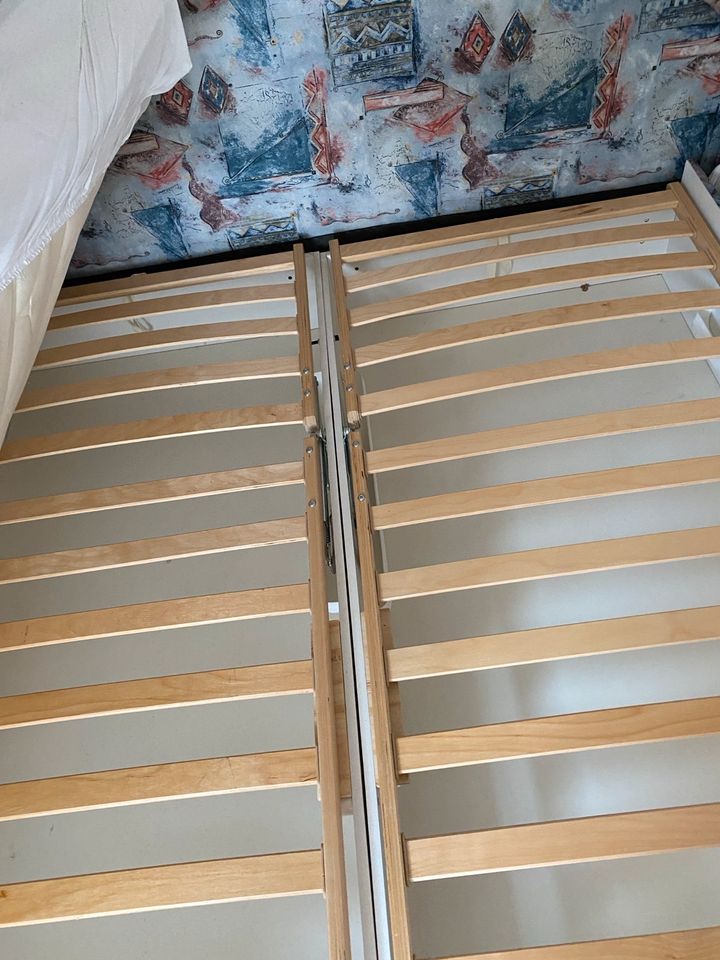 Ich verkaufe ein Bett 190x200 in Northeim