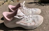 Nike Sneaker Gr. 36,5 Sportschuhe Turnschuhe Freizei Niedersachsen - Schwülper Vorschau