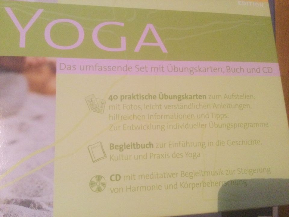 Yoga/ Das umfassende Set mit Übungskarten, Buch und CD, NEU in Löhne