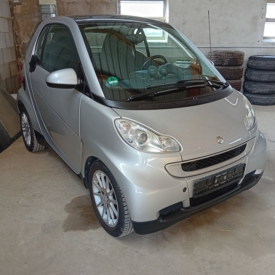 Smart 1.0 Passion Vollautomat in Stuttgart