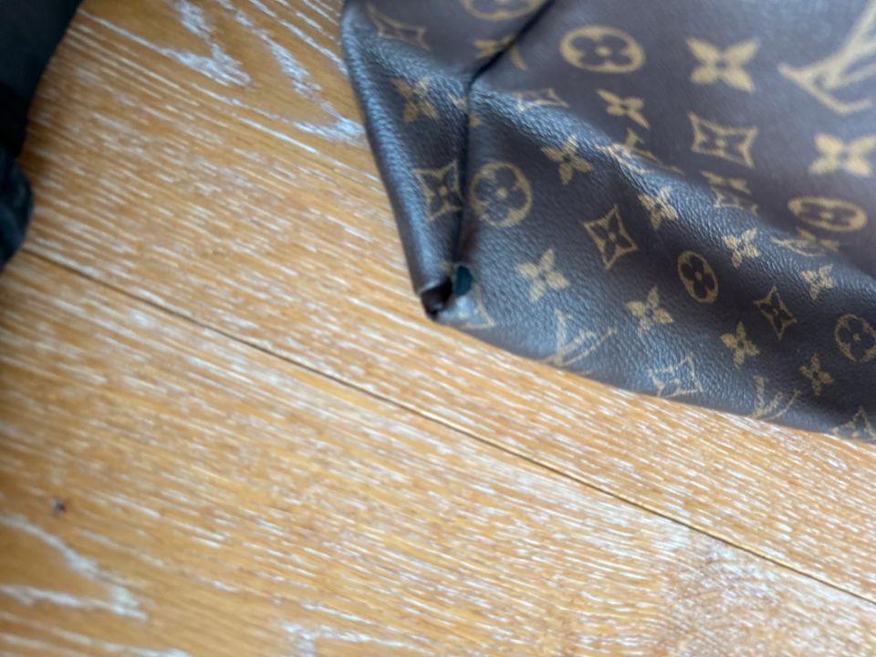 Louis Vuitton Tasche Artsy MM, guter Zustand in Düsseldorf