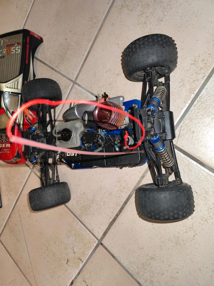 Kyosho DST Truggy 4WD 1/10 Truggy GXR-18 Motor in Pattensen