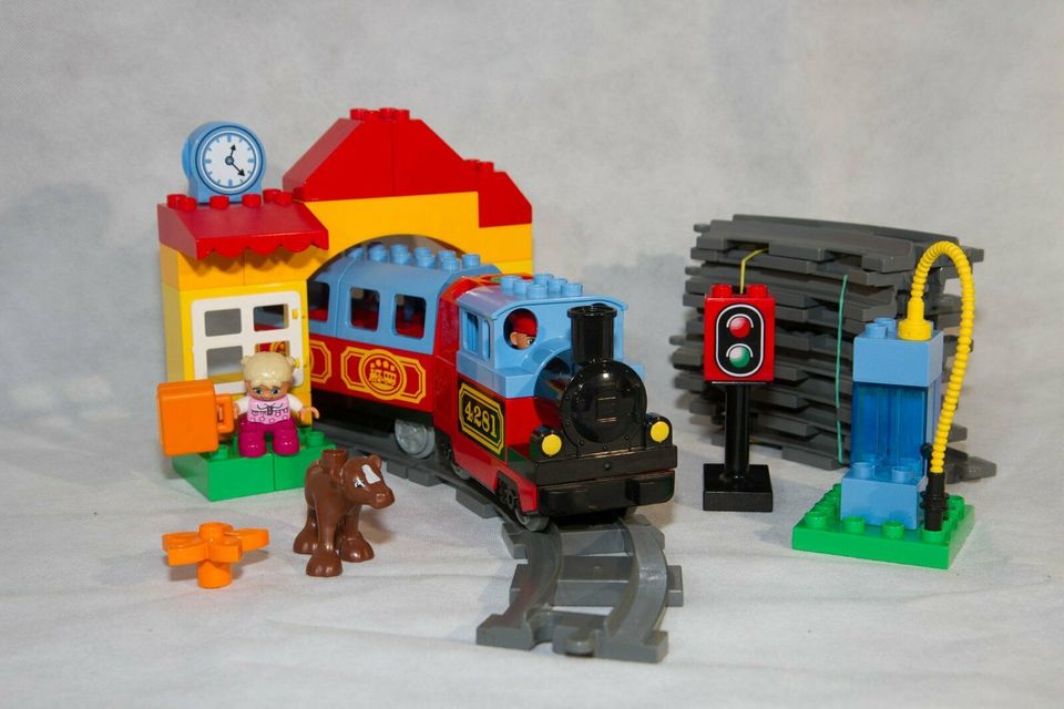 LEGO DUPLO 10507  Eisenbahn Starter Set elektrisch in Mainz