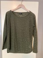 Langarmshirt mit Leo Muster Gr. 38 Hessen - Reinheim Vorschau