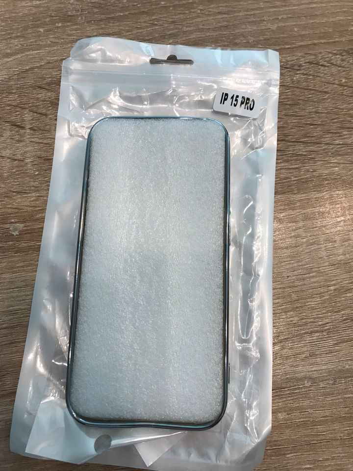 Iphone 15 Pro Mag Safe Handy Hülle Neu in Paderborn