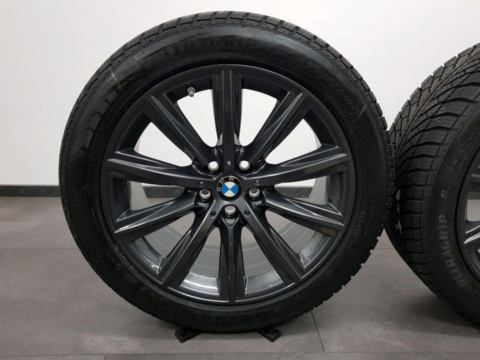 BMW Winterreifen 18 Zoll 5er G30 G31 Styling 684 Winterräder in Staufenberg