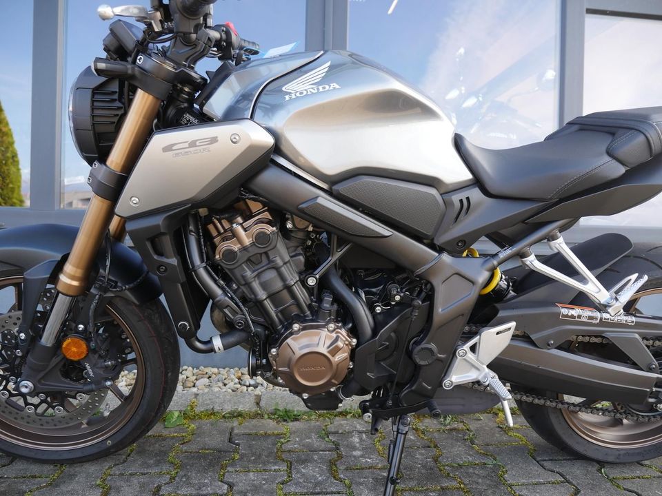 Honda CB 650 R - dt. Modell 2023 - 48 PS - A2 - TOP in Deggendorf