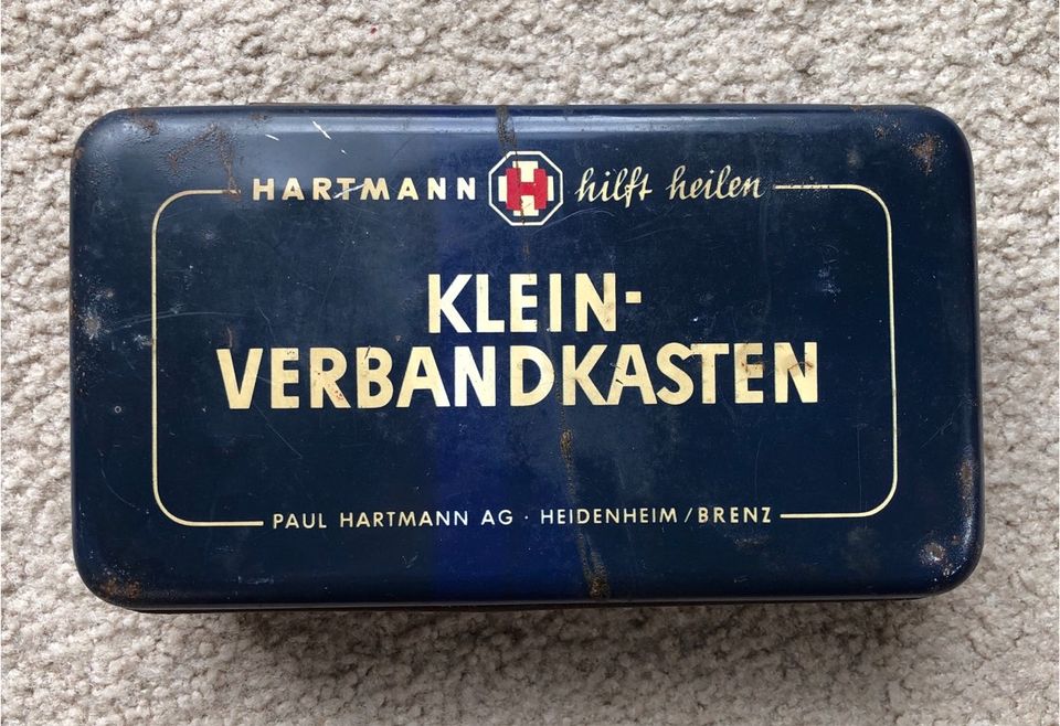 Klein Verbandkasten von Hartmann, Blechdose Vintage, 50 er 60 er in Großkarolinenfeld