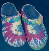 Crocs classic Lined gefüttert Batik bunt Gr. 41 M8 W10 NEUwertig Niedersachsen - Isenbüttel Vorschau