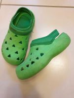 Crogs Hausschuhe Wasserschuhe Pantoffel Gr. 26 Bayern - Treuchtlingen Vorschau