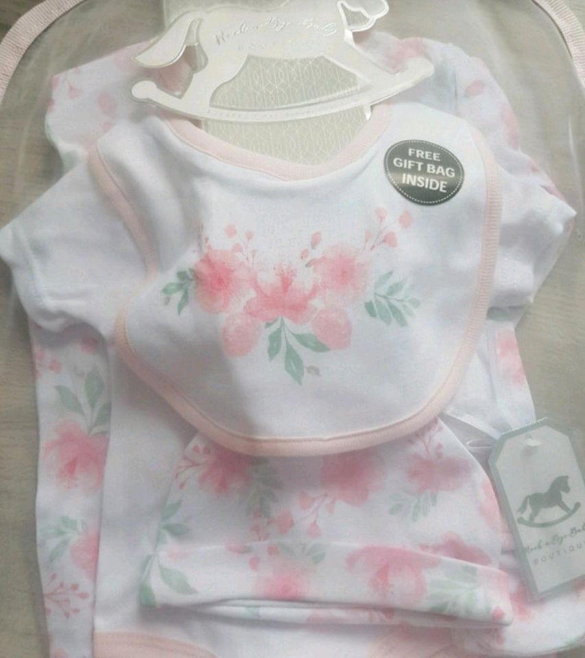 Neu Baby 4er Set T.K.Maxx in Neuwied