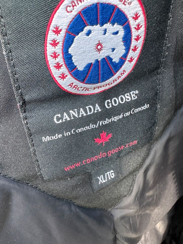 Canada Goose Jacke Herren in Mainz